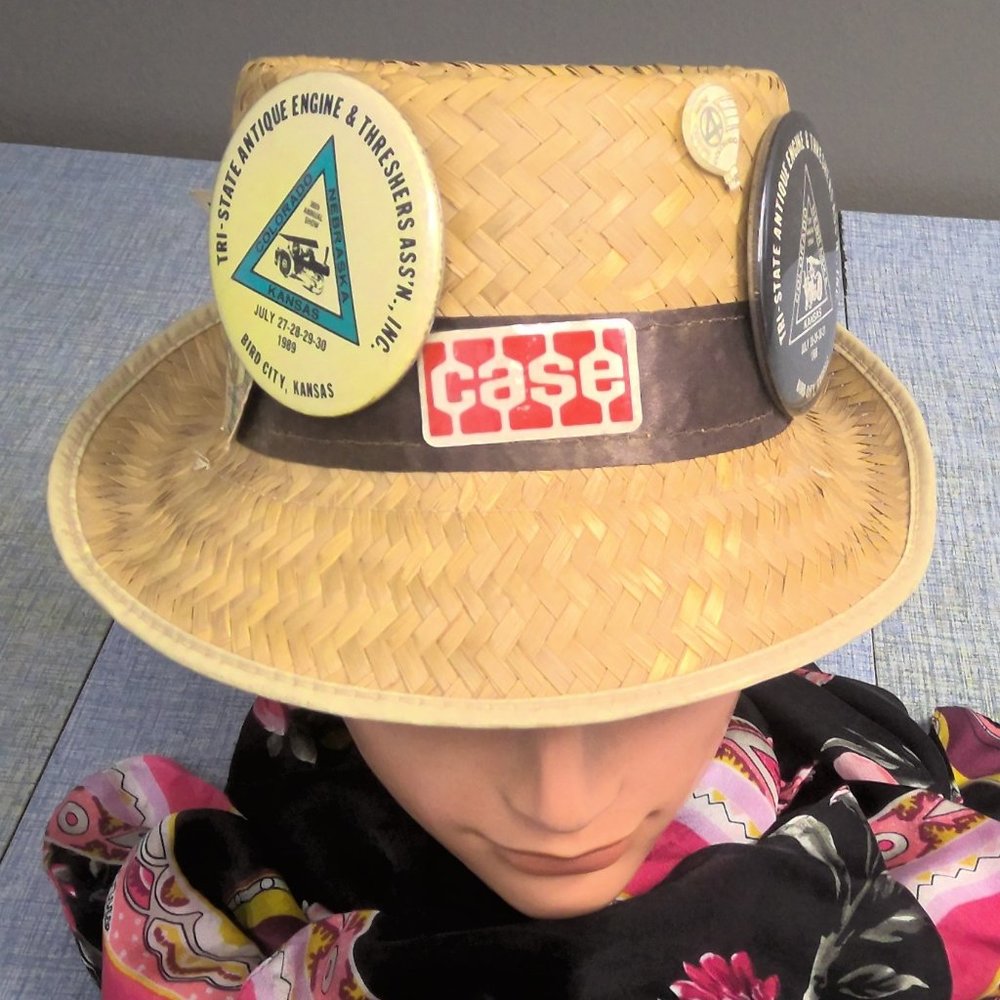 Vintage Case Straw Feather Fedora Hat Beach Medium w/ Buttons & Pins